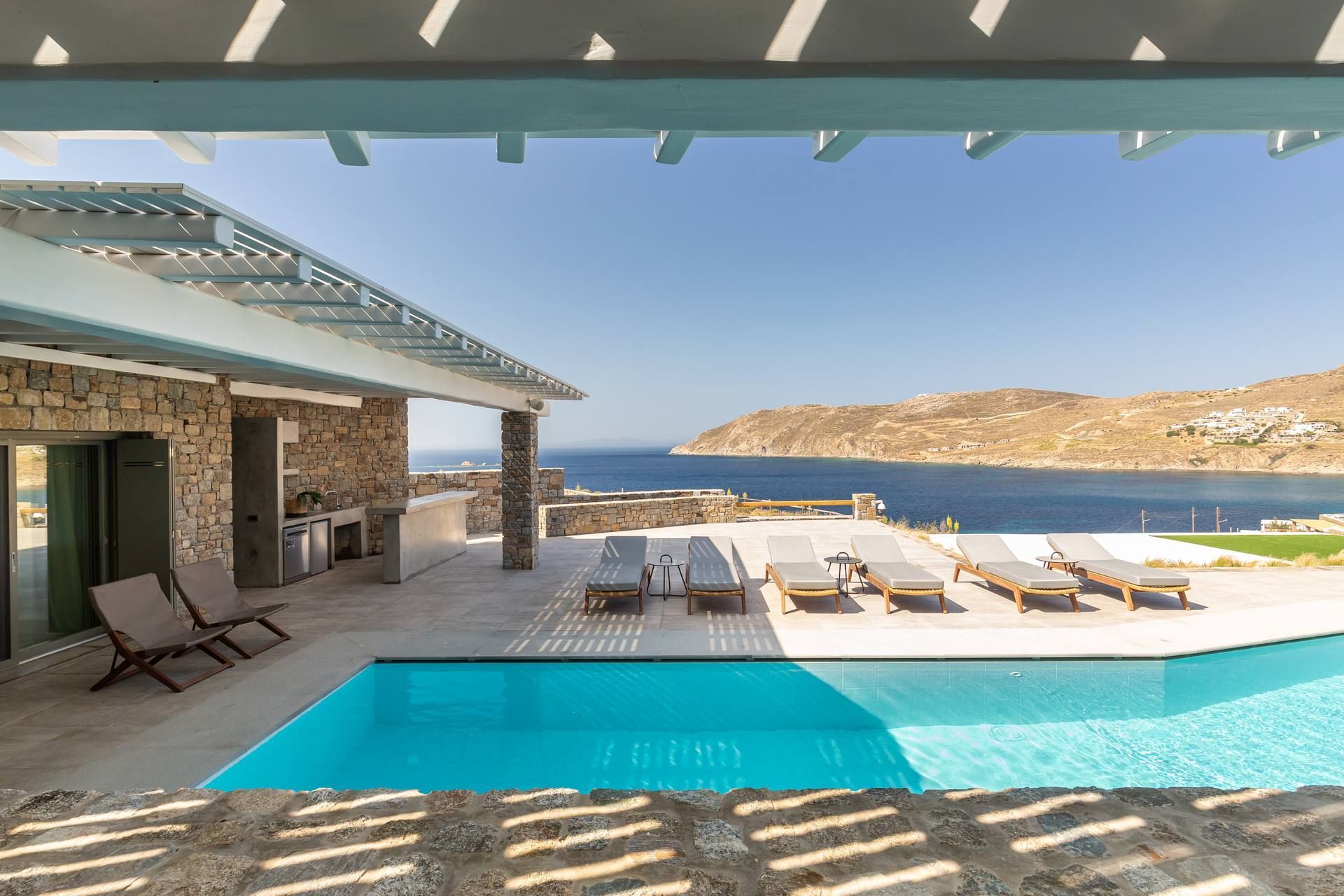 Mykonos luxury villa Lisa in Kalo Livadi - 3