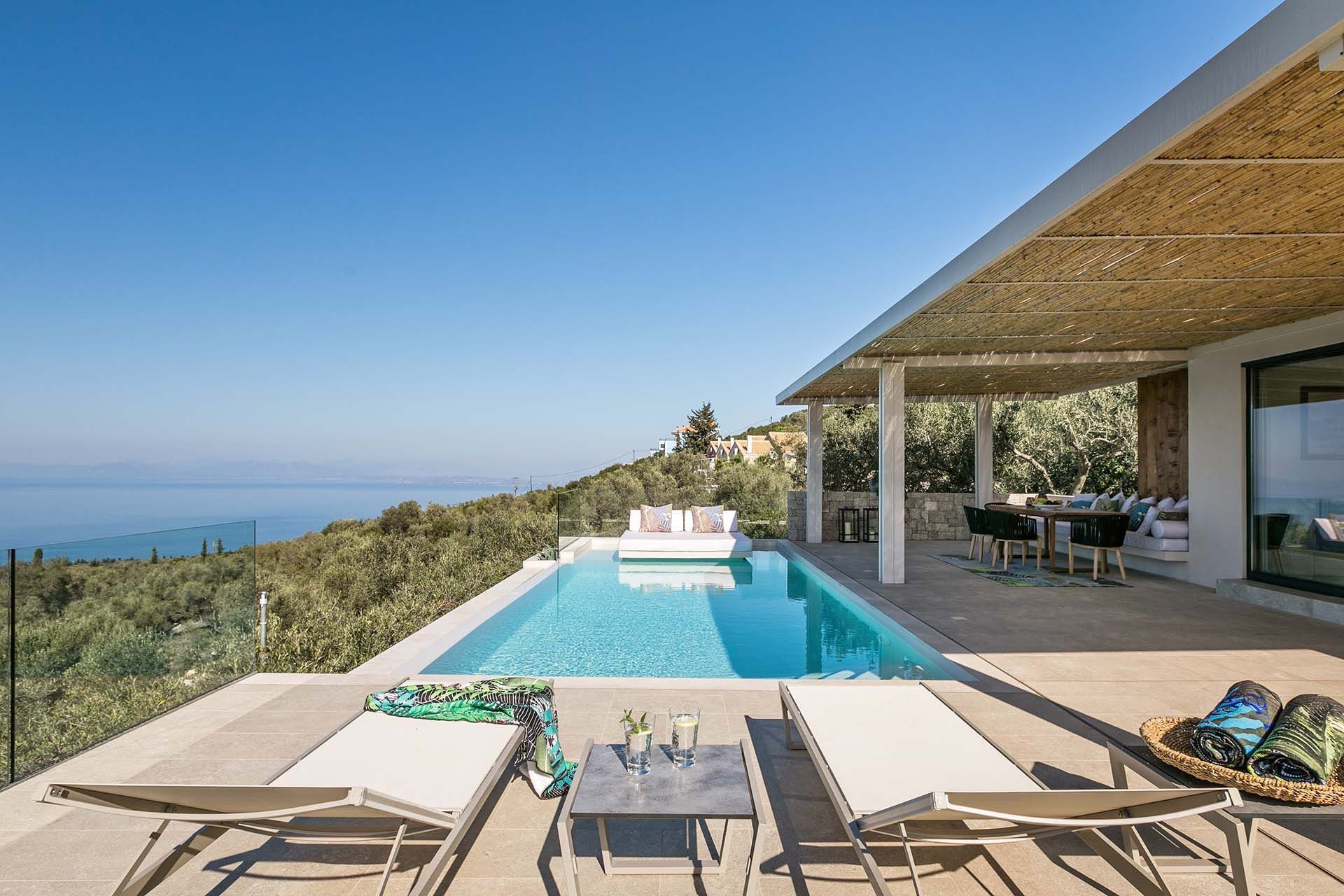 Lefkada luxury villa Saffron in Tsoukalades - 4