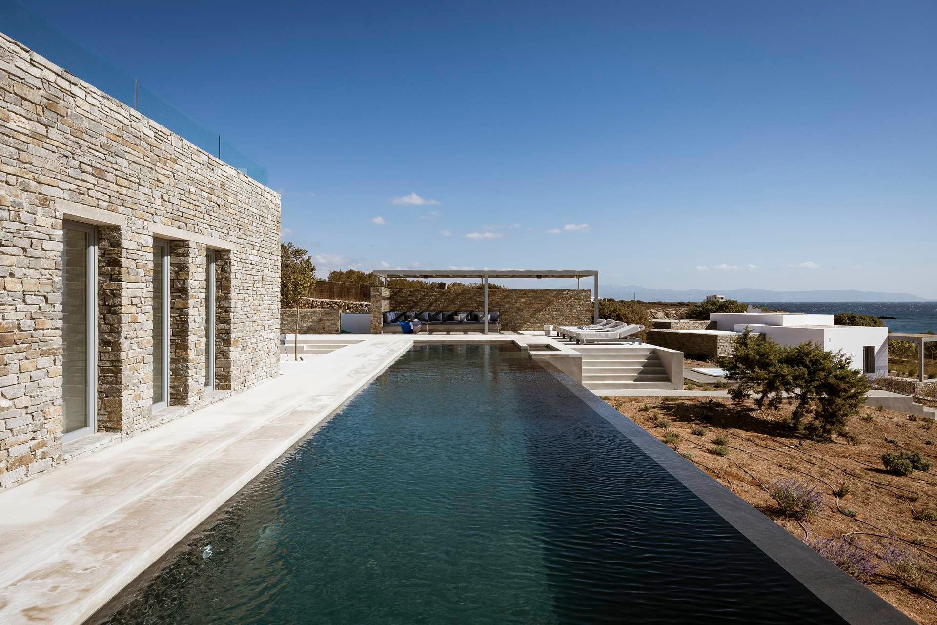 Paros luxury villa Seafall in Glyfa - 4