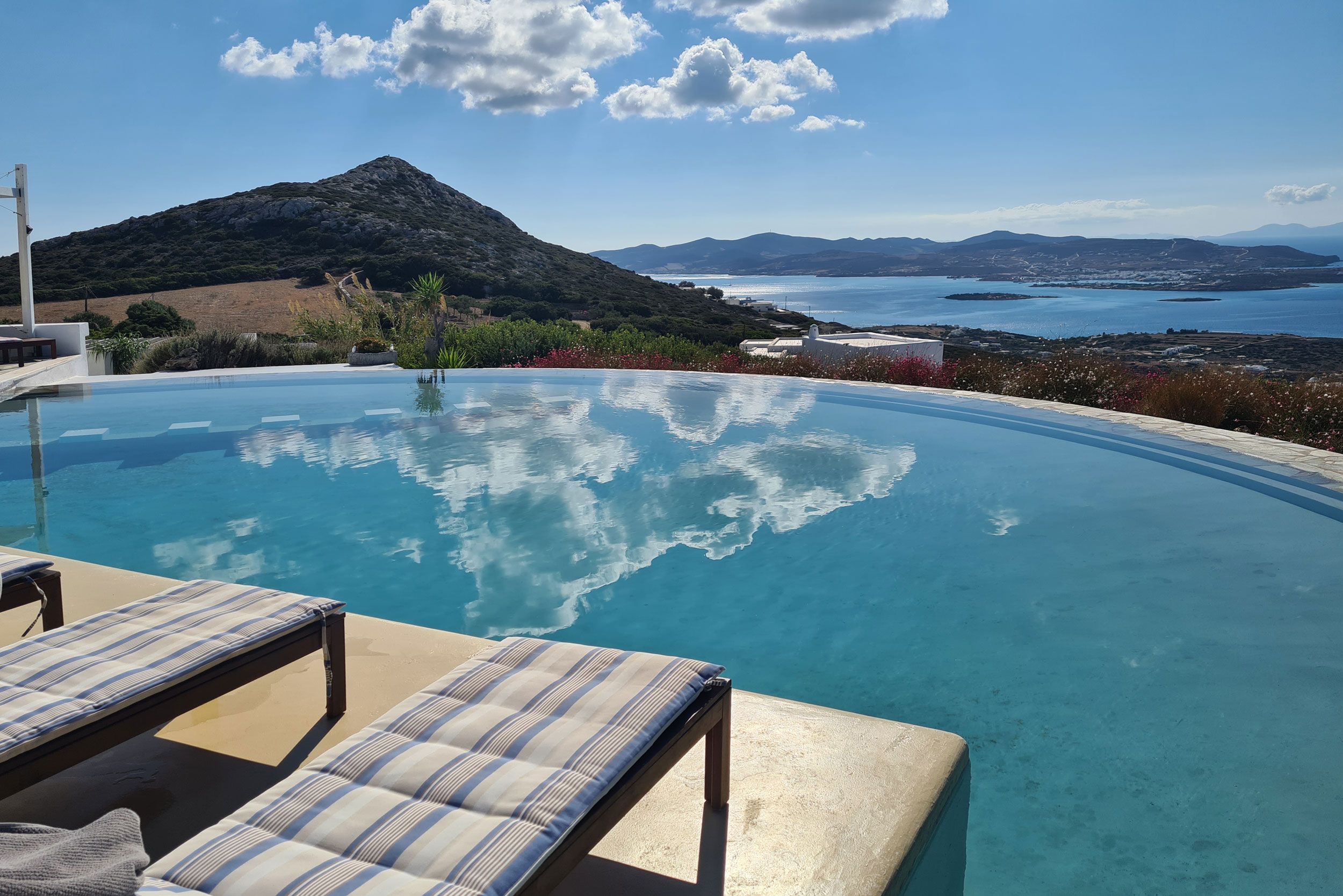 Paros luxury villa Aesop in Agios Arsenios - 2