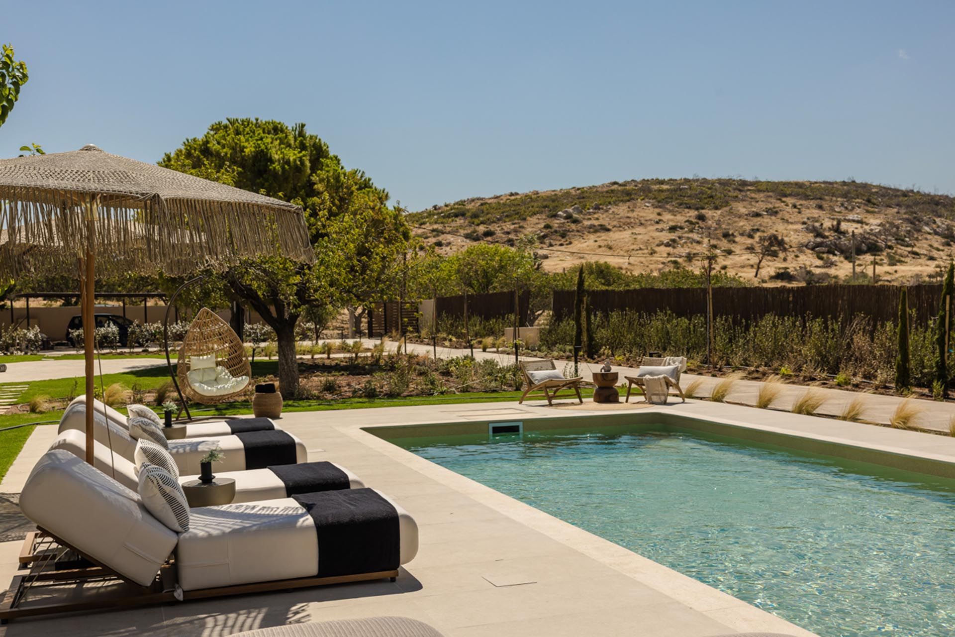 Paxoi luxury villa Chrysanthemum in Anavyssos - 2