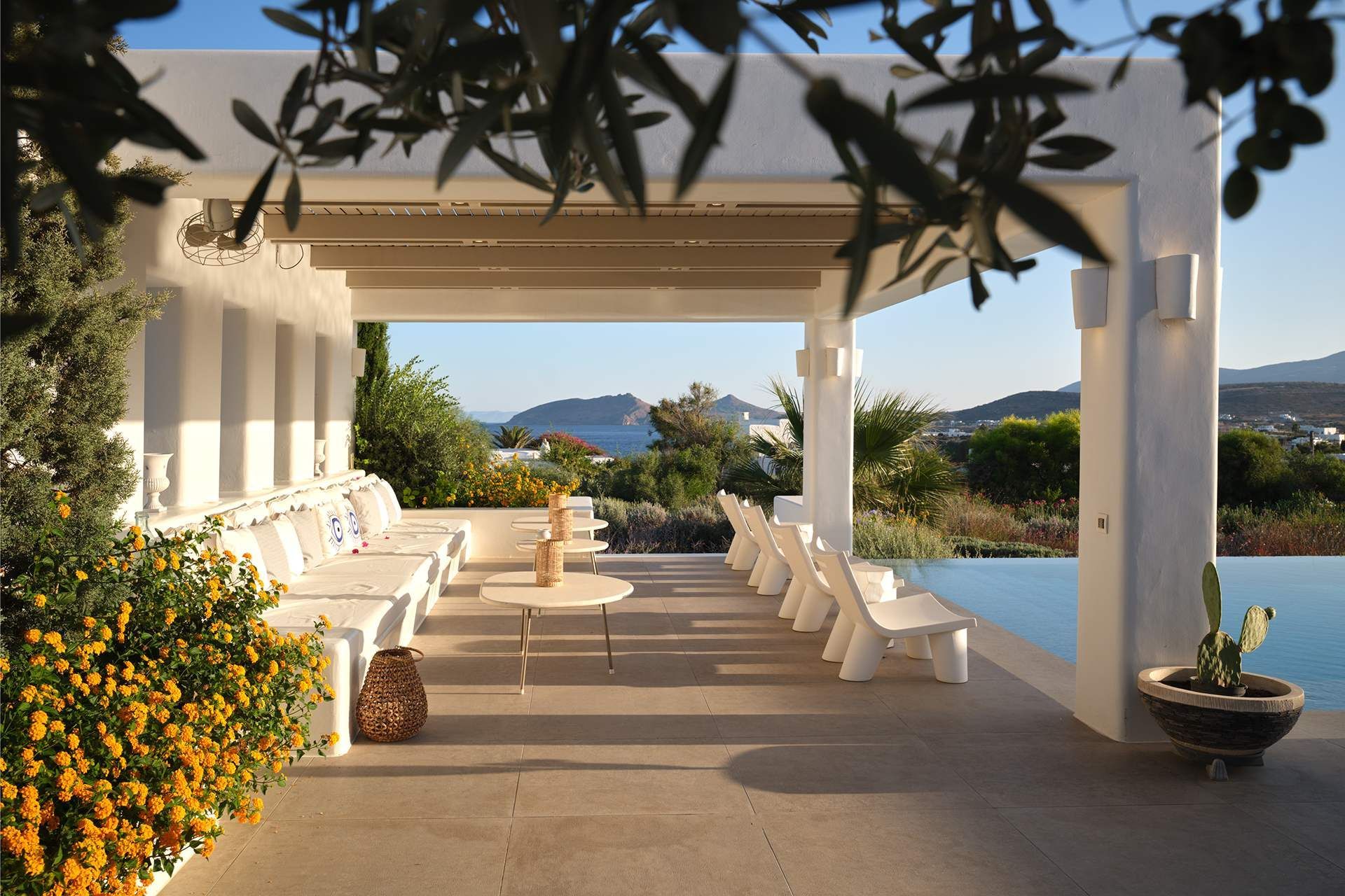 Paros luxury villa Splendor in Ambelas - 2