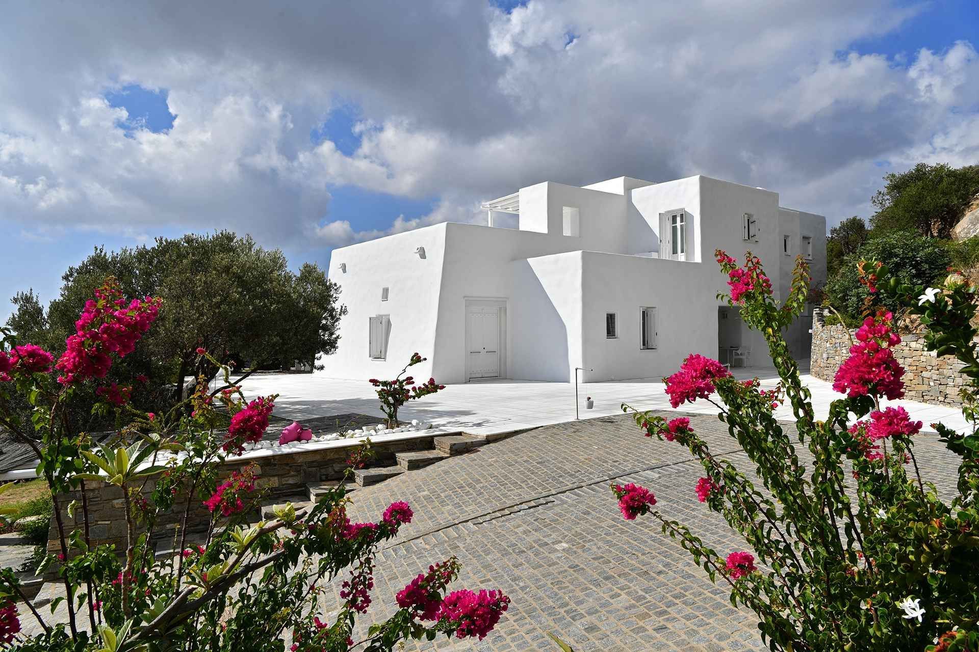 Paros luxury villa Mirabella in Costos - 4