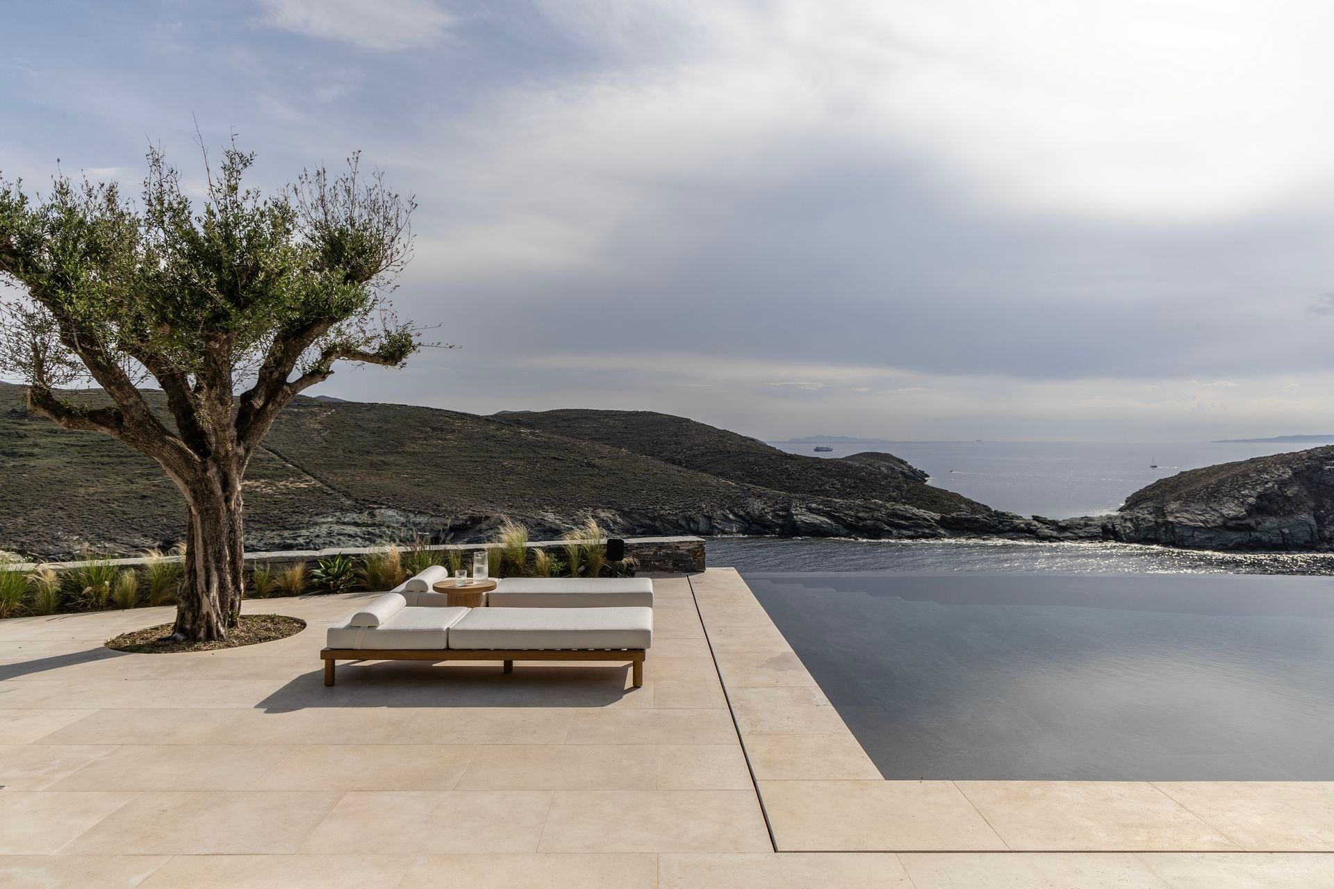 Kea luxury villa Cashmere in Akrotiri - 4