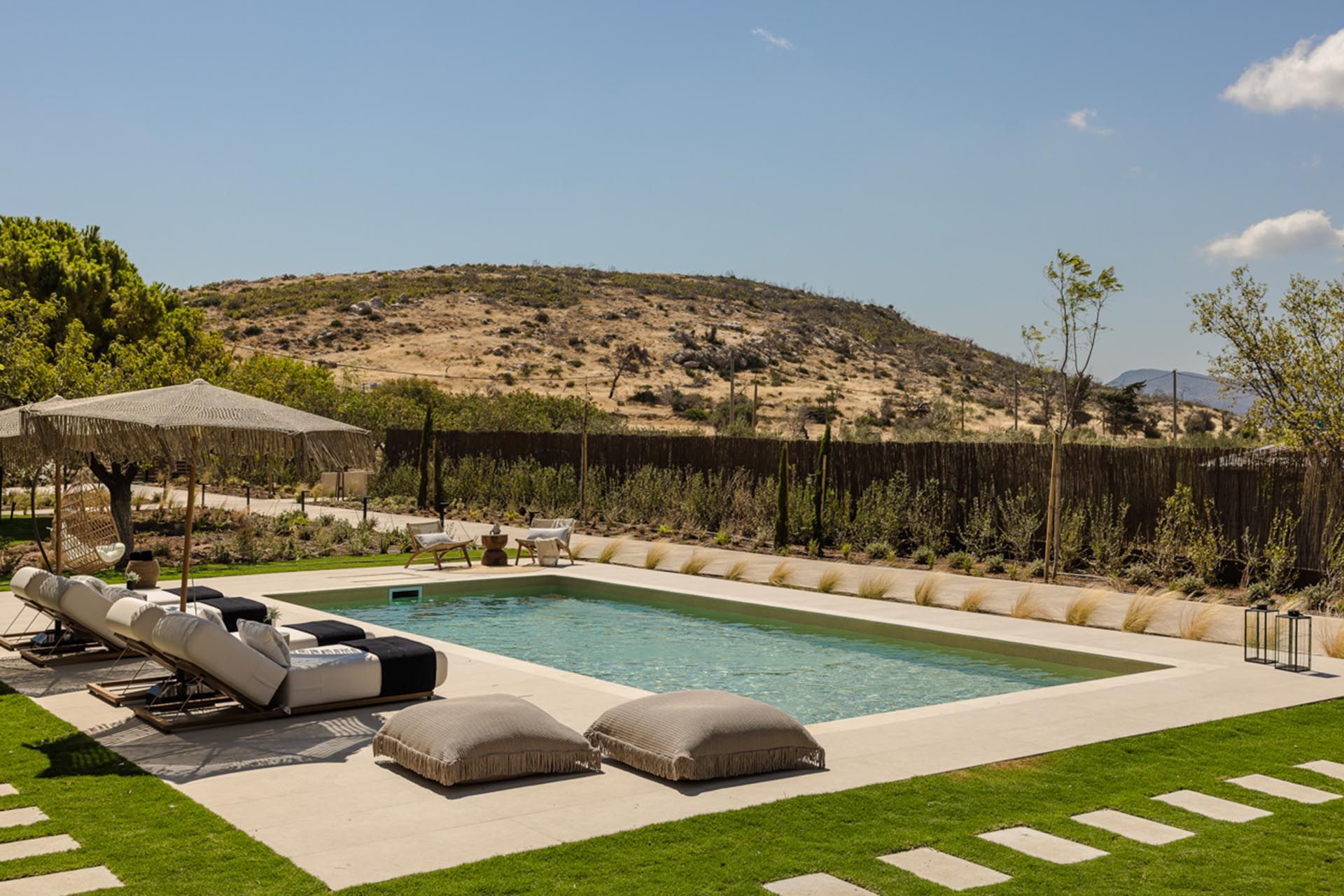 Paxoi luxury villa Chrysanthemum in Anavyssos - 4