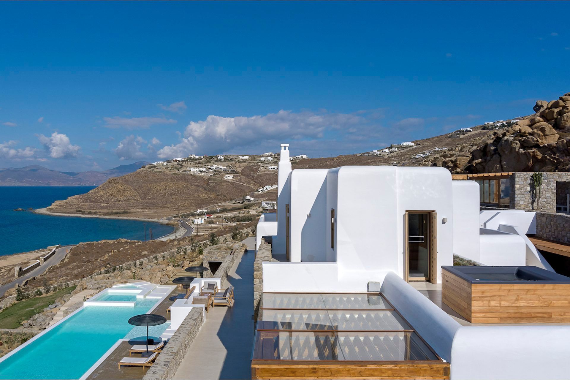 Mykonos luxury villa Chantelune in Houlakia - 5