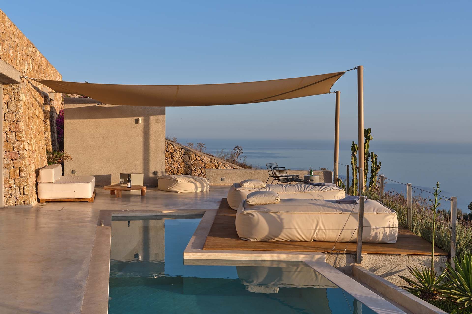 Santorini luxury villa Sunshine in Pyrgos Kallistis - 5