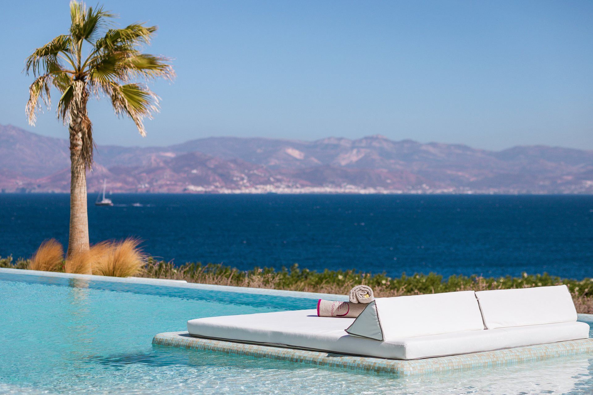 Paros luxury villa Petunia in Ambelas - 8