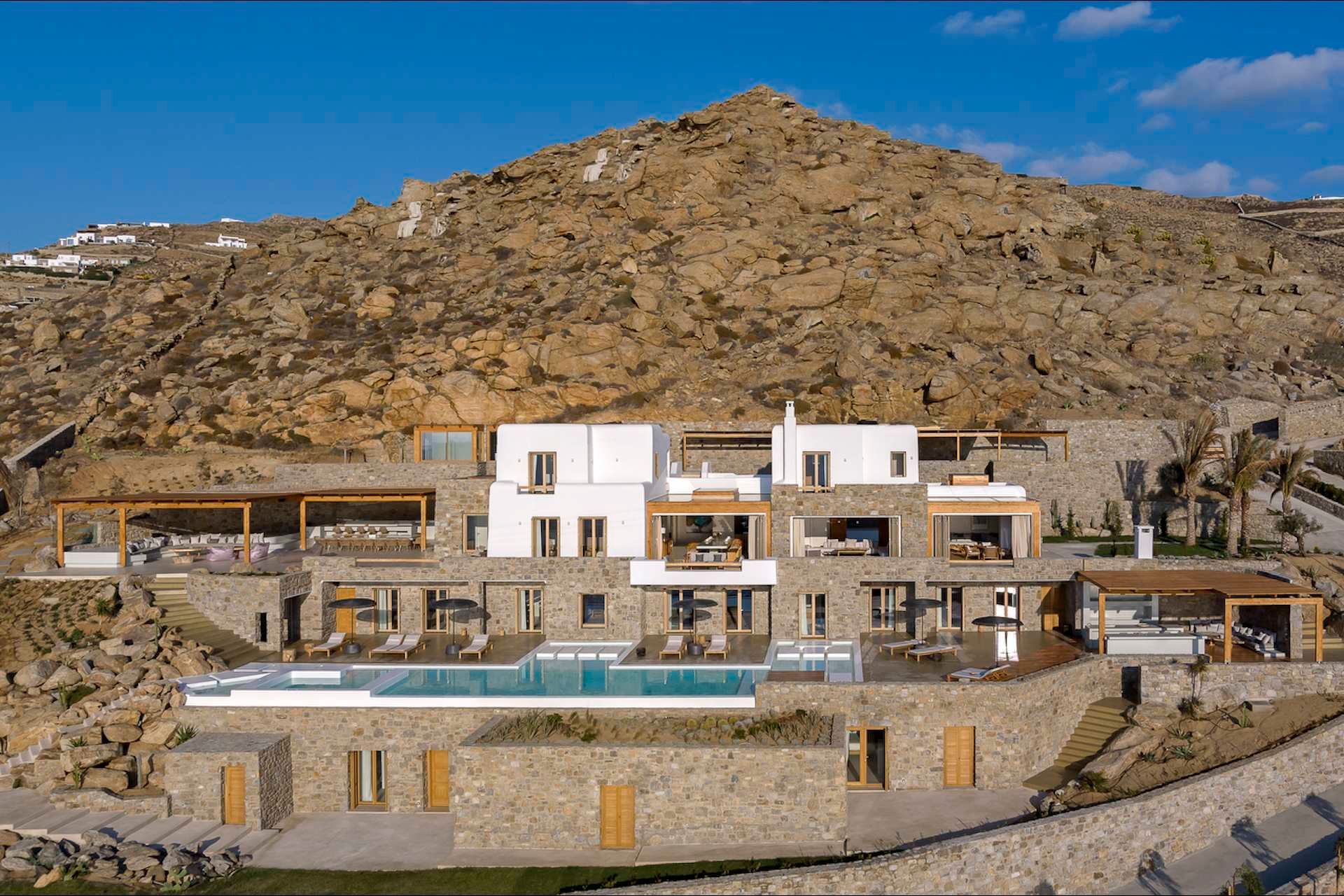 Mykonos luxury villa Chantelune in Houlakia - 12