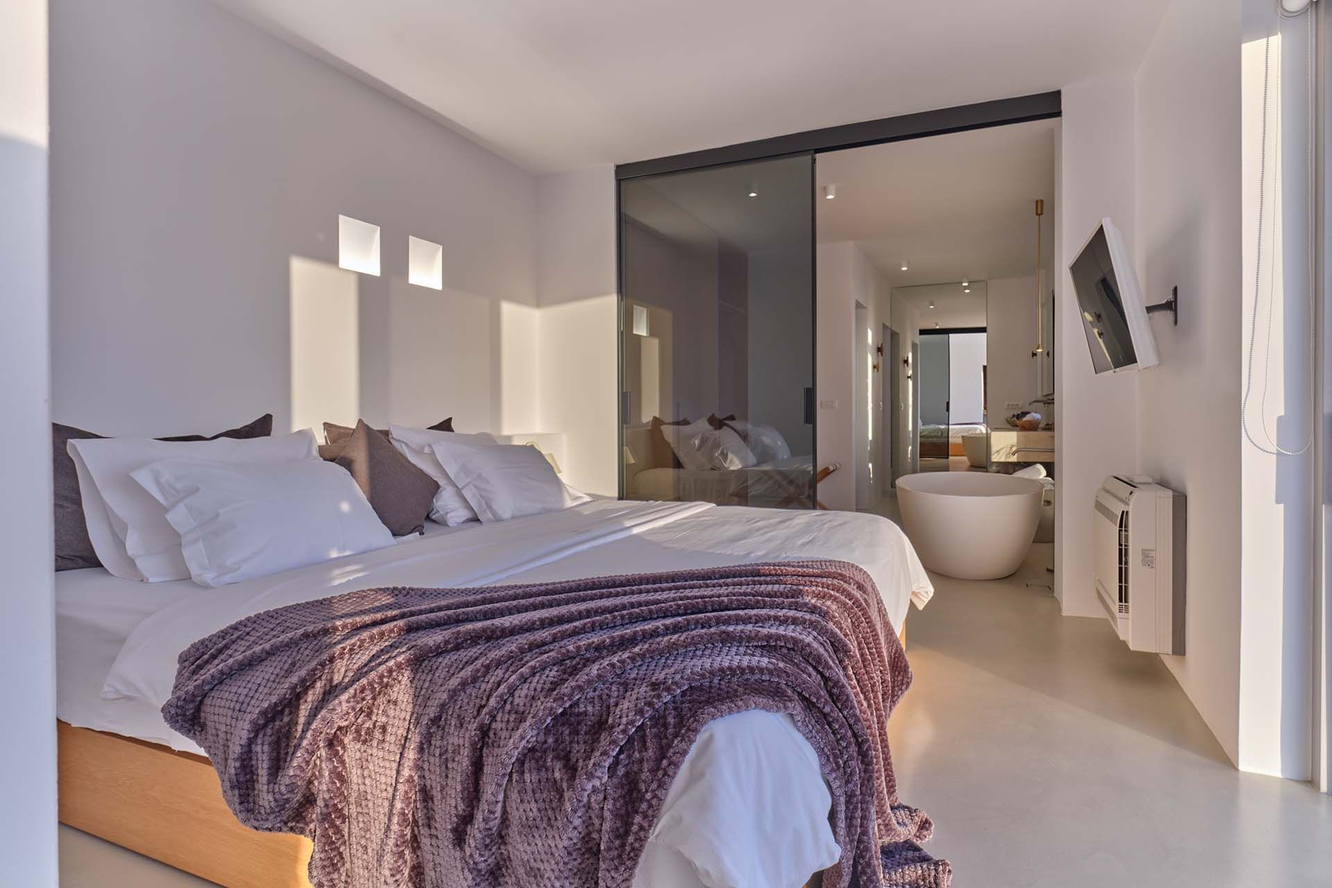 Santorini luxury villa Sunshine in Pyrgos Kallistis - 14