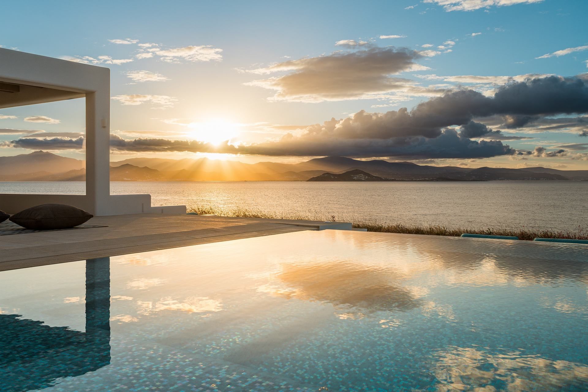 Paros luxury villa Petunia in Ambelas - 16