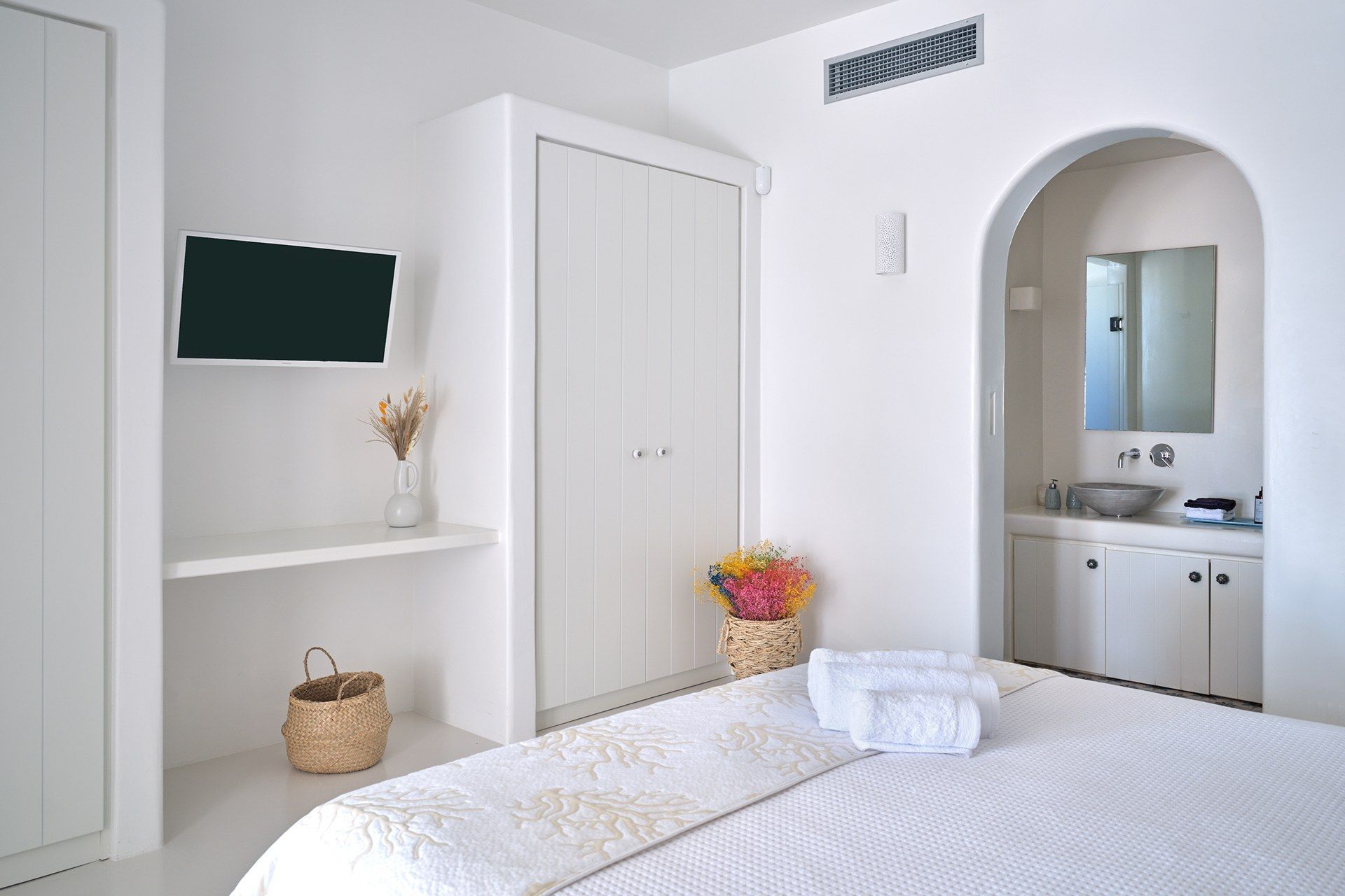 Paros luxury villa Splendor in Ambelas - 16