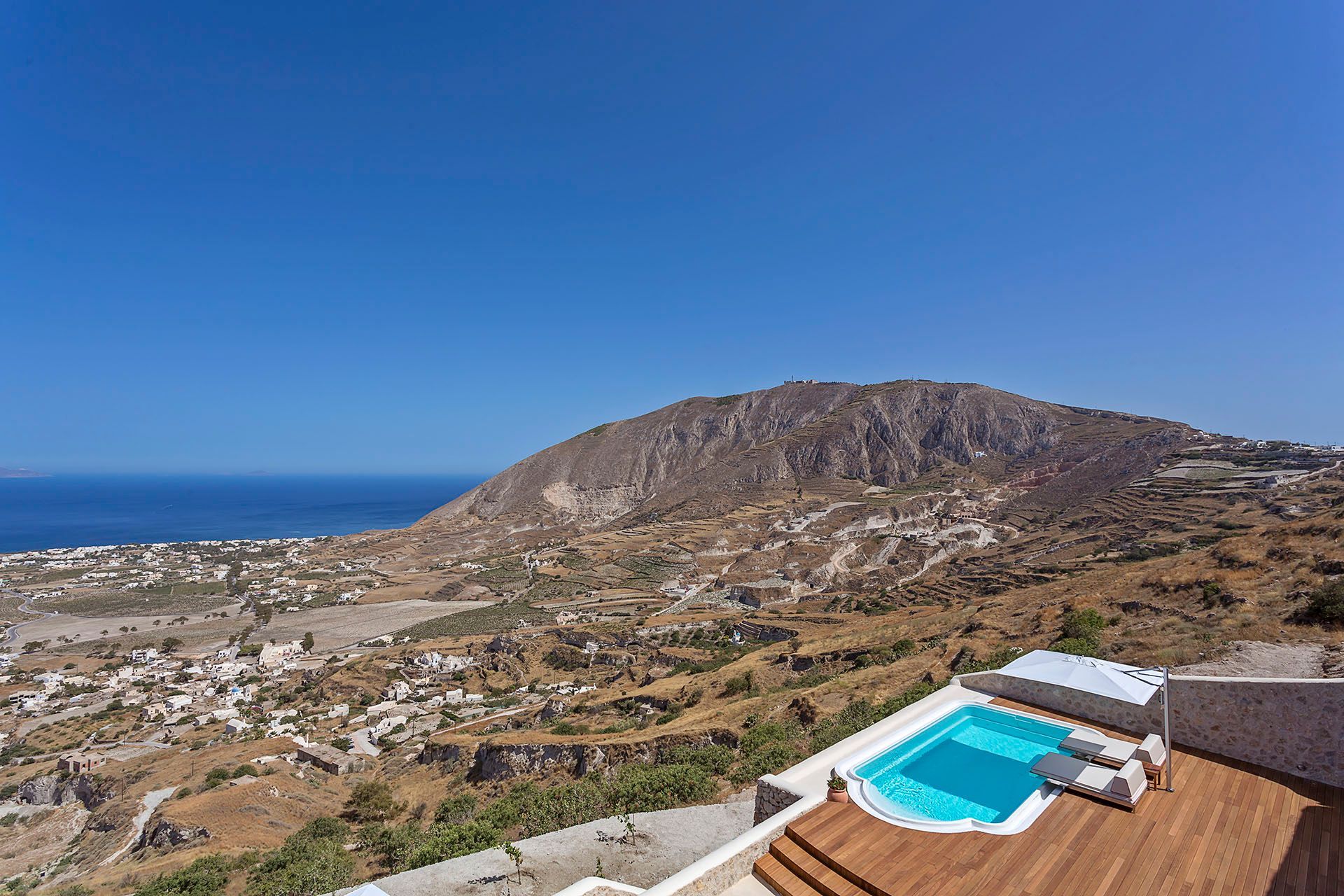Santorini luxury villa Starling in Pyrgos Kalistis - 21