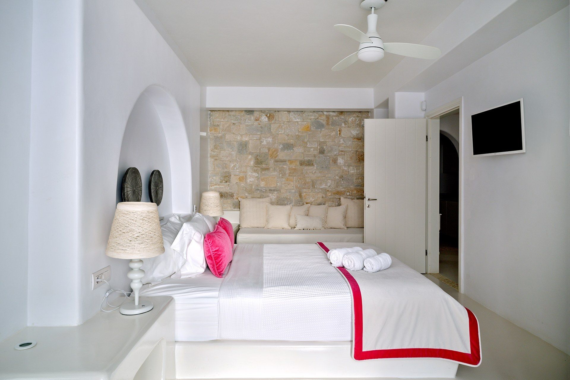 Paros luxury villa Splendor in Ambelas - 19