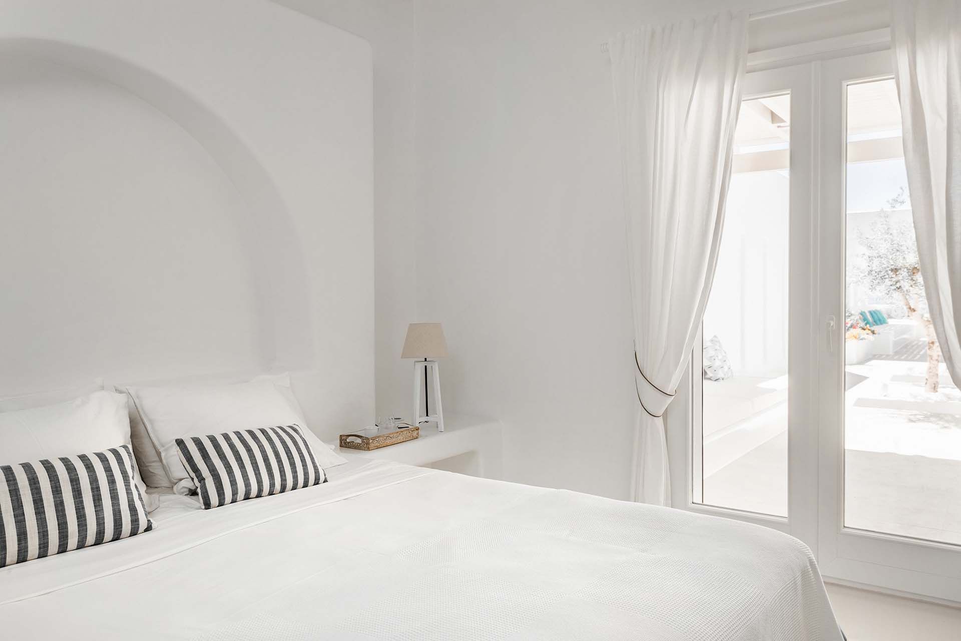 Paros luxury villa Peacock in Ambelas - 32