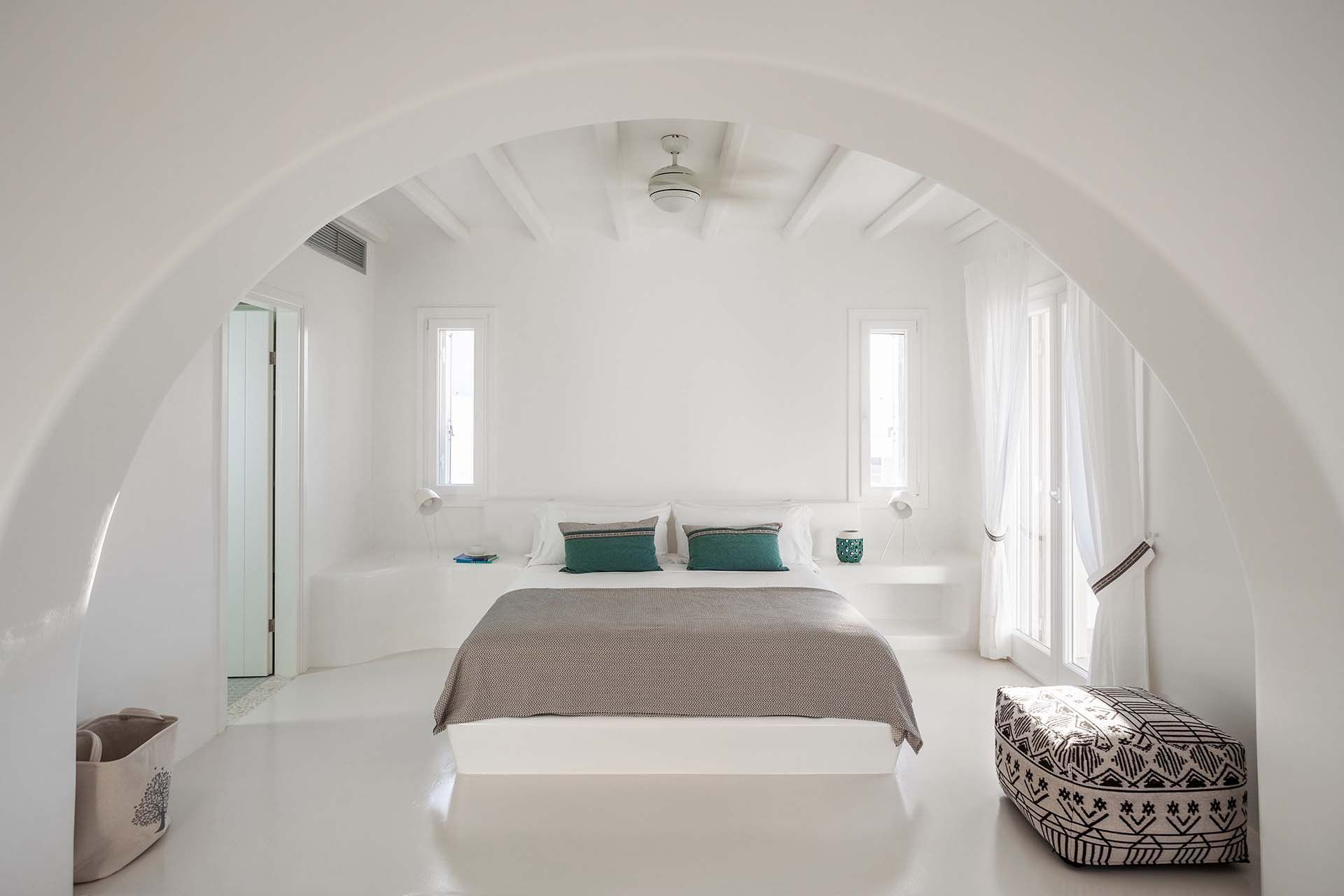 Paros luxury villa Peacock in Ambelas - 33