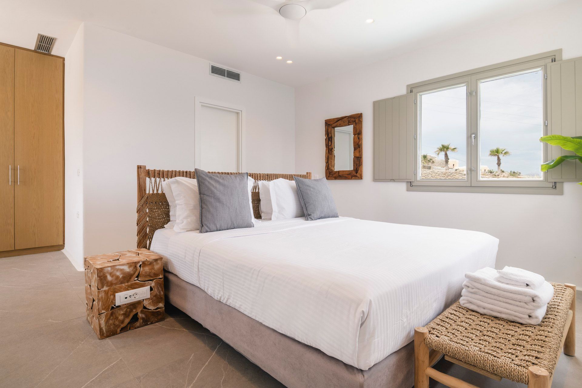 Mykonos luxury villa Lyrielle in Kanalia - 32