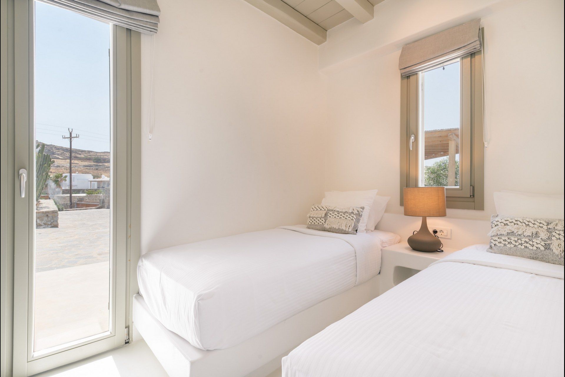 Mykonos luxury villa Silk in Kalafatis - 41