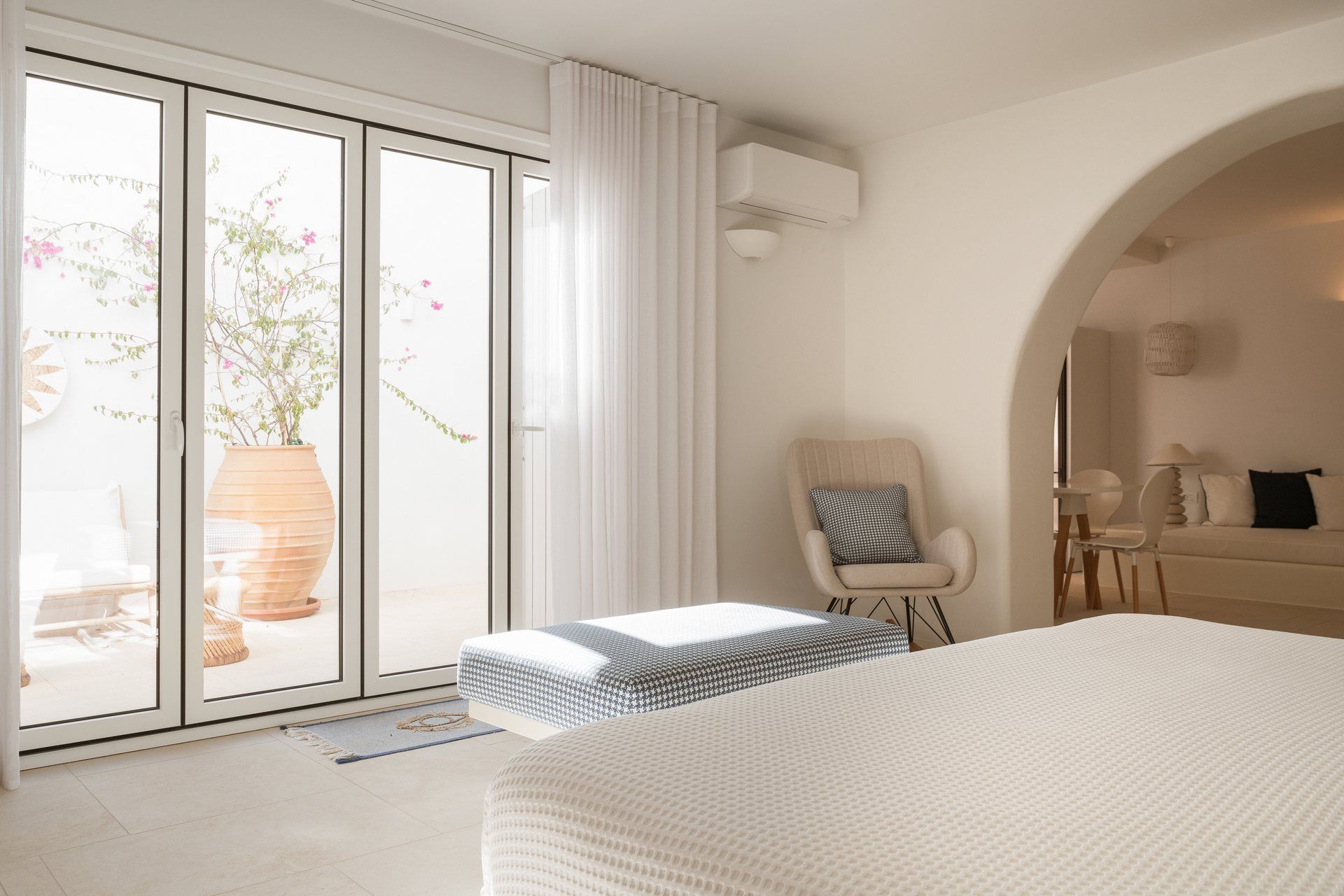 Paros luxury villa Petunia in Ambelas - 36
