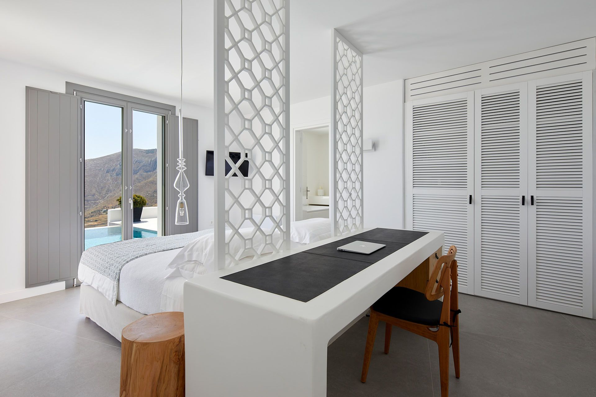 Santorini luxury villa Starling in Pyrgos Kalistis - 43