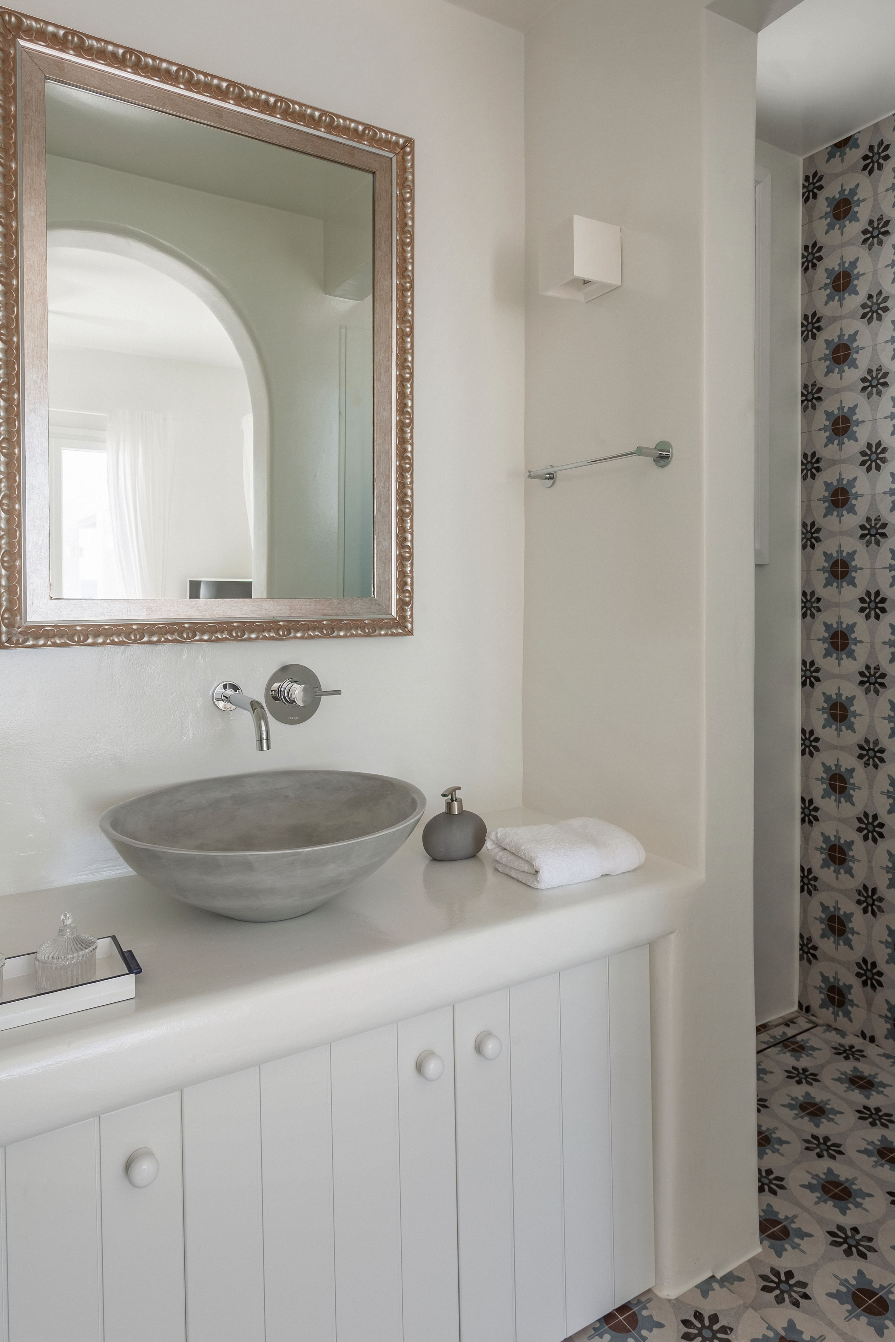 Paros luxury villa Peacock in Ambelas - 47