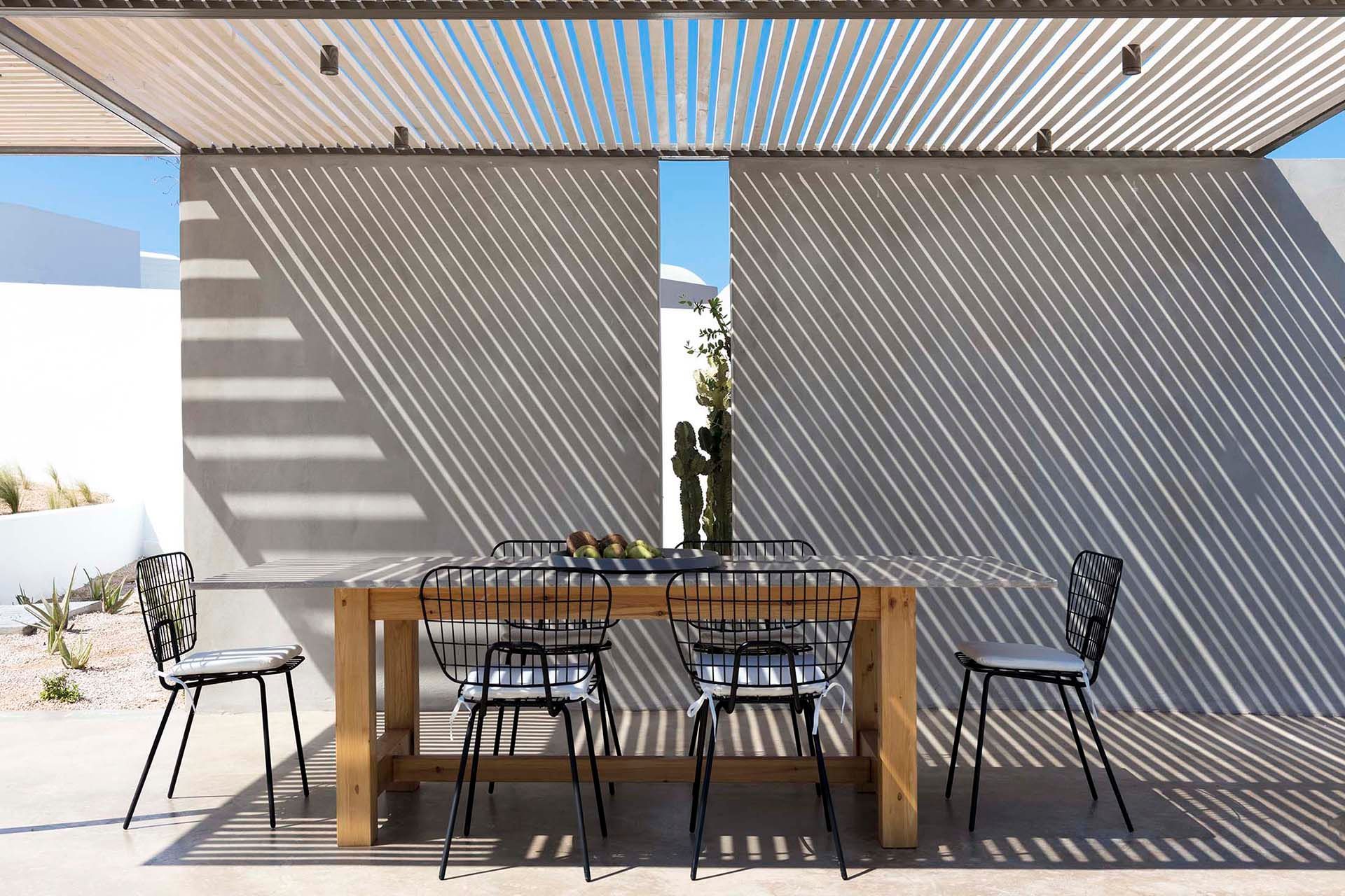 Santorini luxury villa Avant Garde in Oia - 2