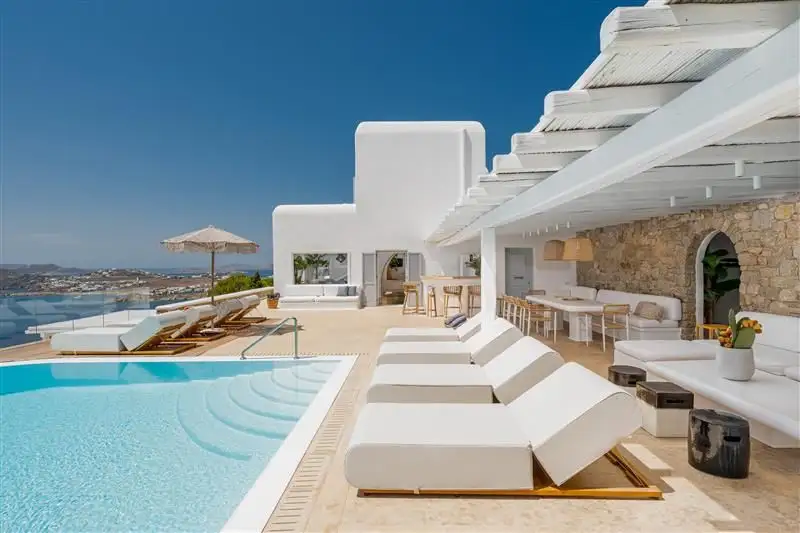 Signature Oasis Portfolio